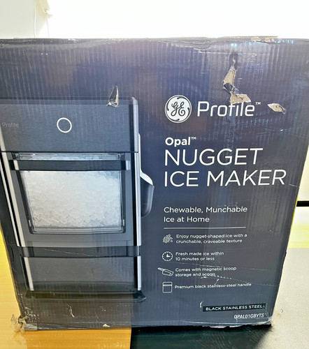 Profile ice maker - profile, black