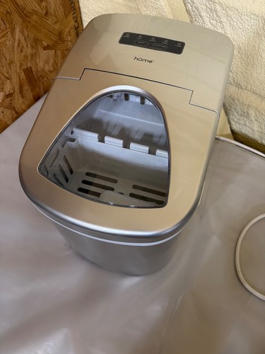 Portable ice maker machine - ice,