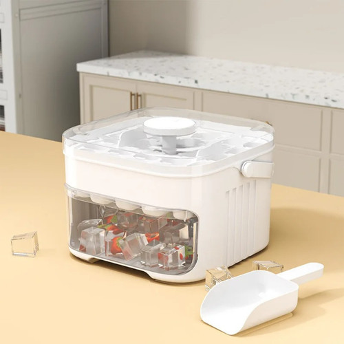 Cube ice maker with - ice,